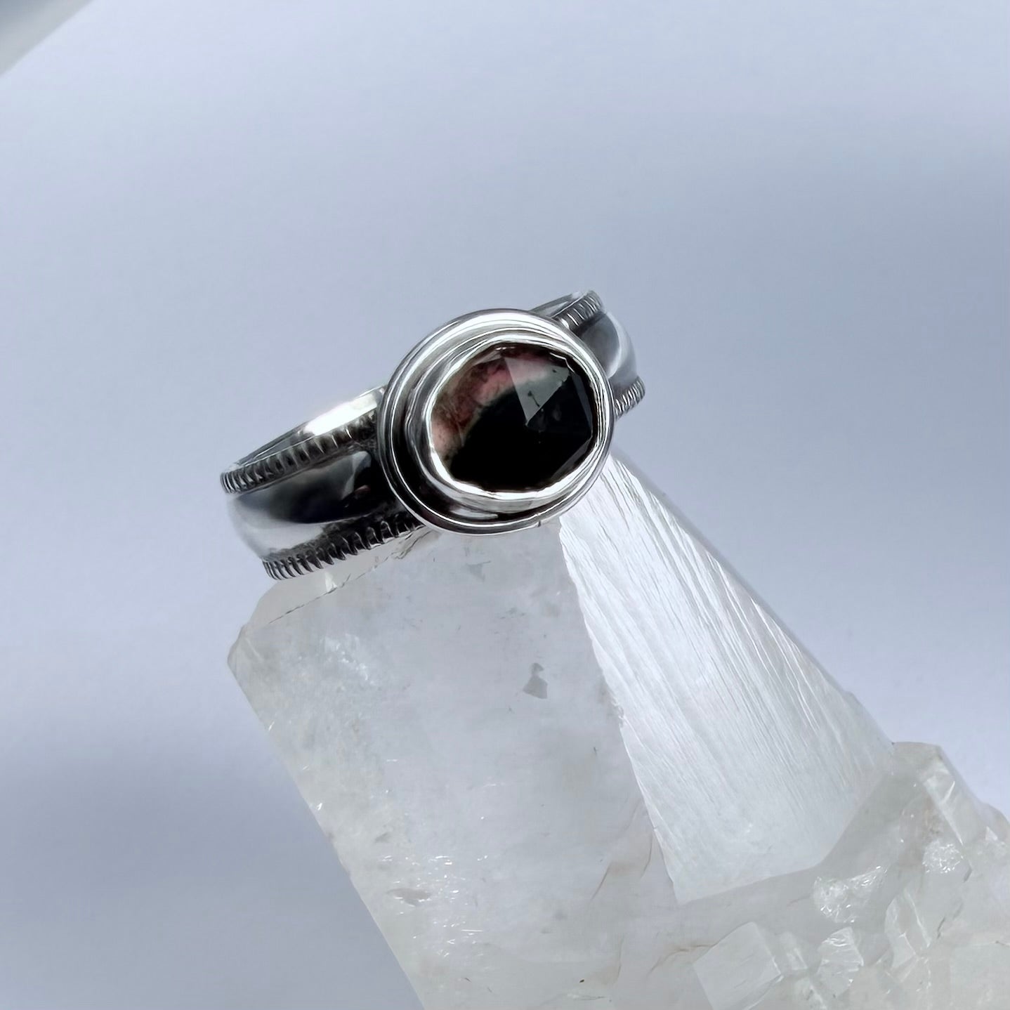 Sliced Ring