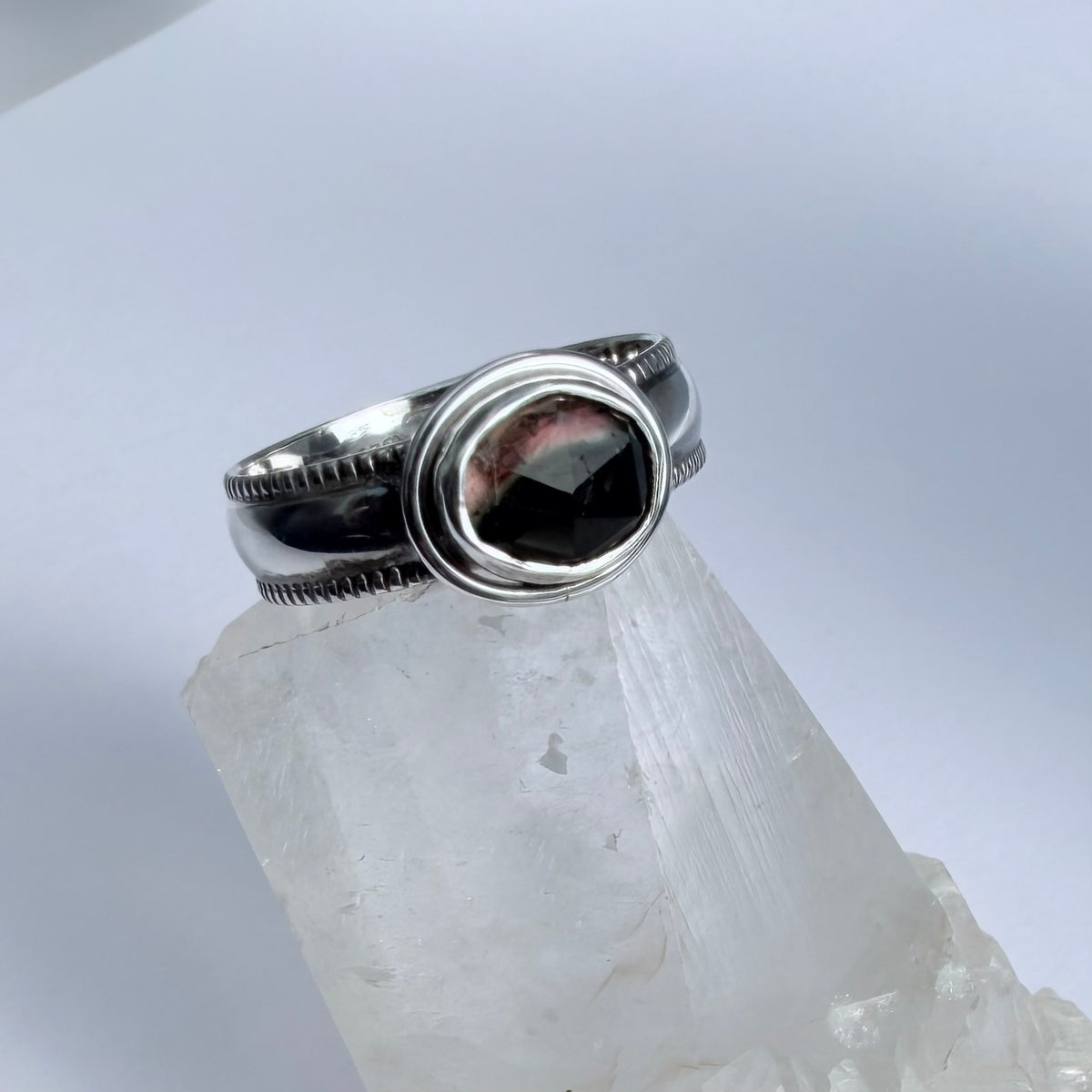 Sliced Ring