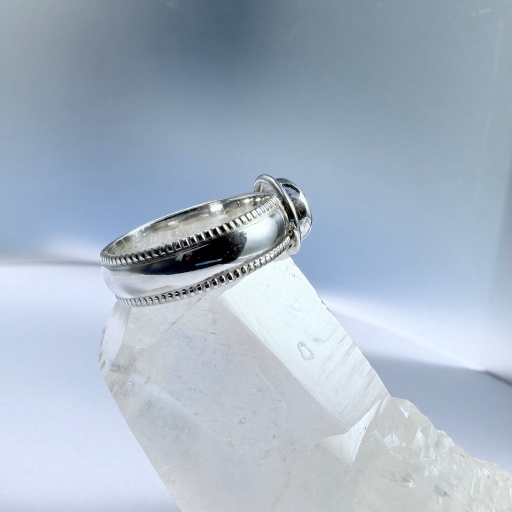 Sliced Ring